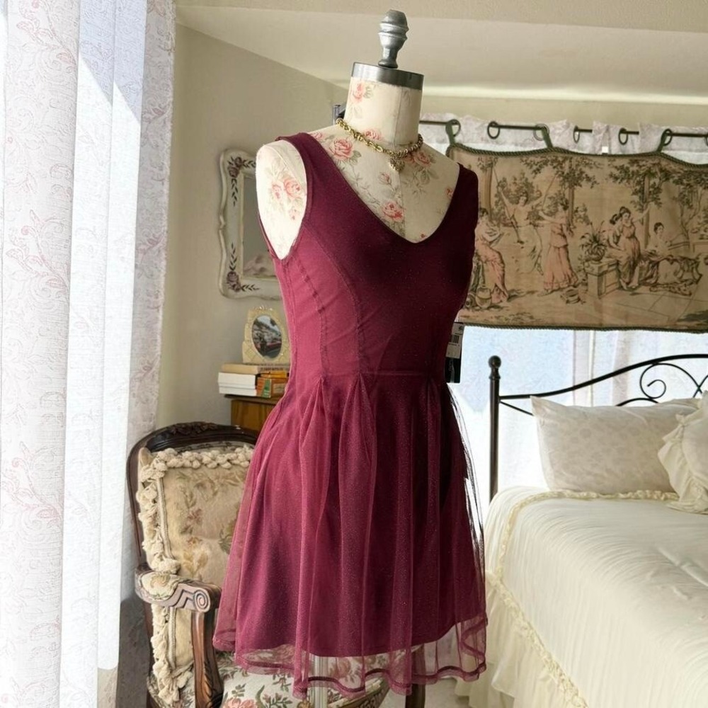NWT city studio burgundy red mini dress size 3